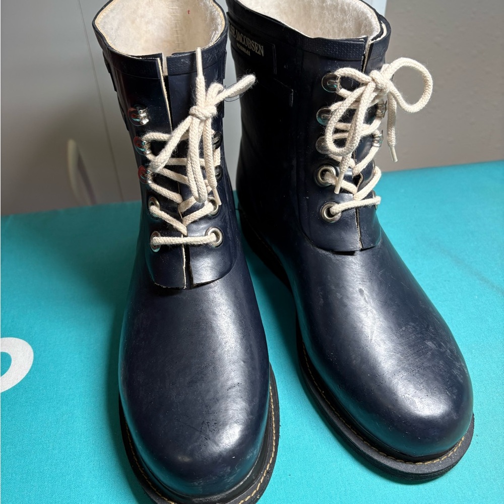 Ilse Jacobsen Dark Blue Lace-Up Boots
